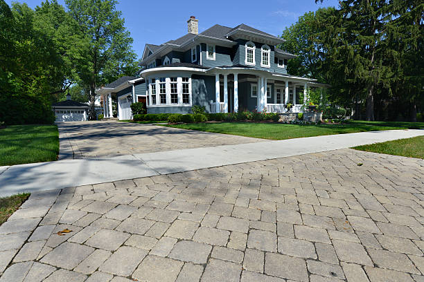 Best Local Driveway Pavers  in Lake Pocotopaug, CT